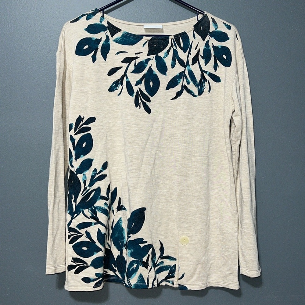 J. Jill Pure Jill long sleeve beige & teal floral soft stretch button accents